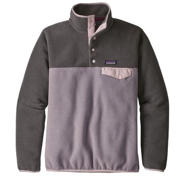 Patagonia's Lightweight Synchilla Snap-T Pullover in Smoky Violet S NWOT - Picture 3 of 12